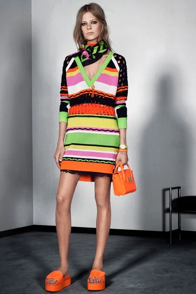 Look 18